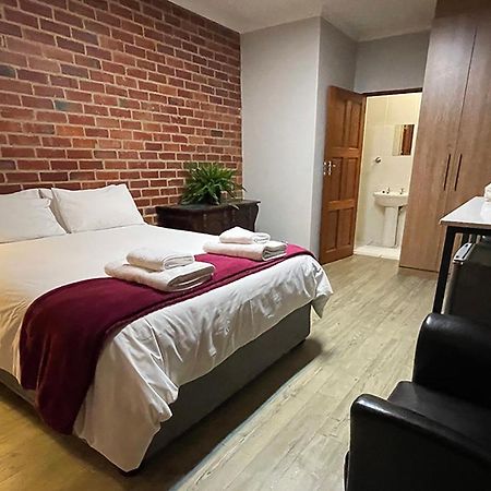 Village Lodge Harrismith Εξωτερικό φωτογραφία