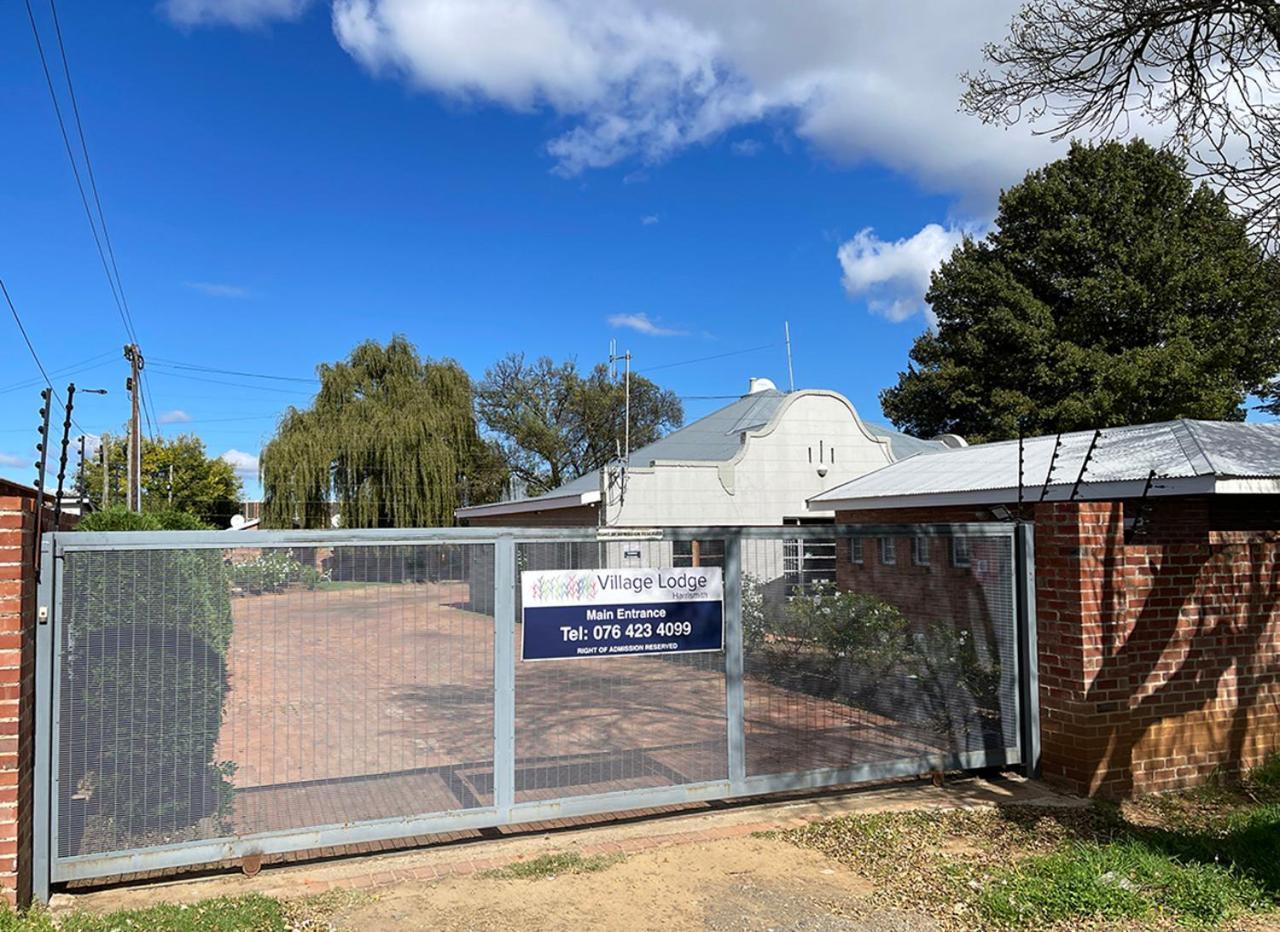 Village Lodge Harrismith Εξωτερικό φωτογραφία
